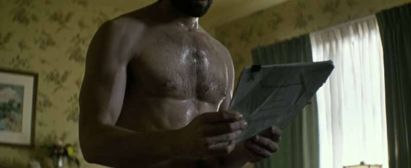 Michiel Huisman shirtless and wet